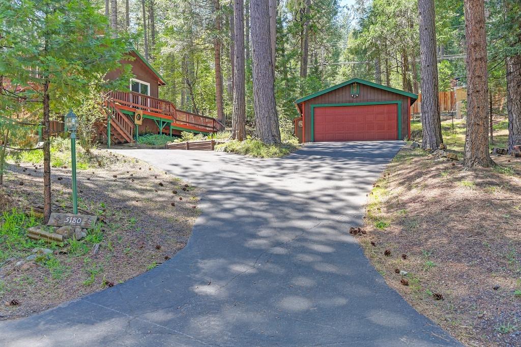 Fawn Drive, Pollock Pines, California image 3