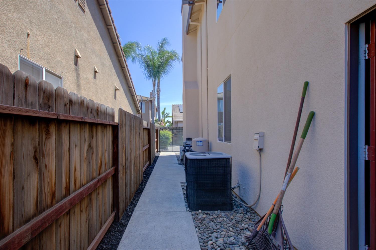 Detail Gallery Image 75 of 75 For 4008 Calais, Modesto,  CA 95356 - 4 Beds | 3 Baths
