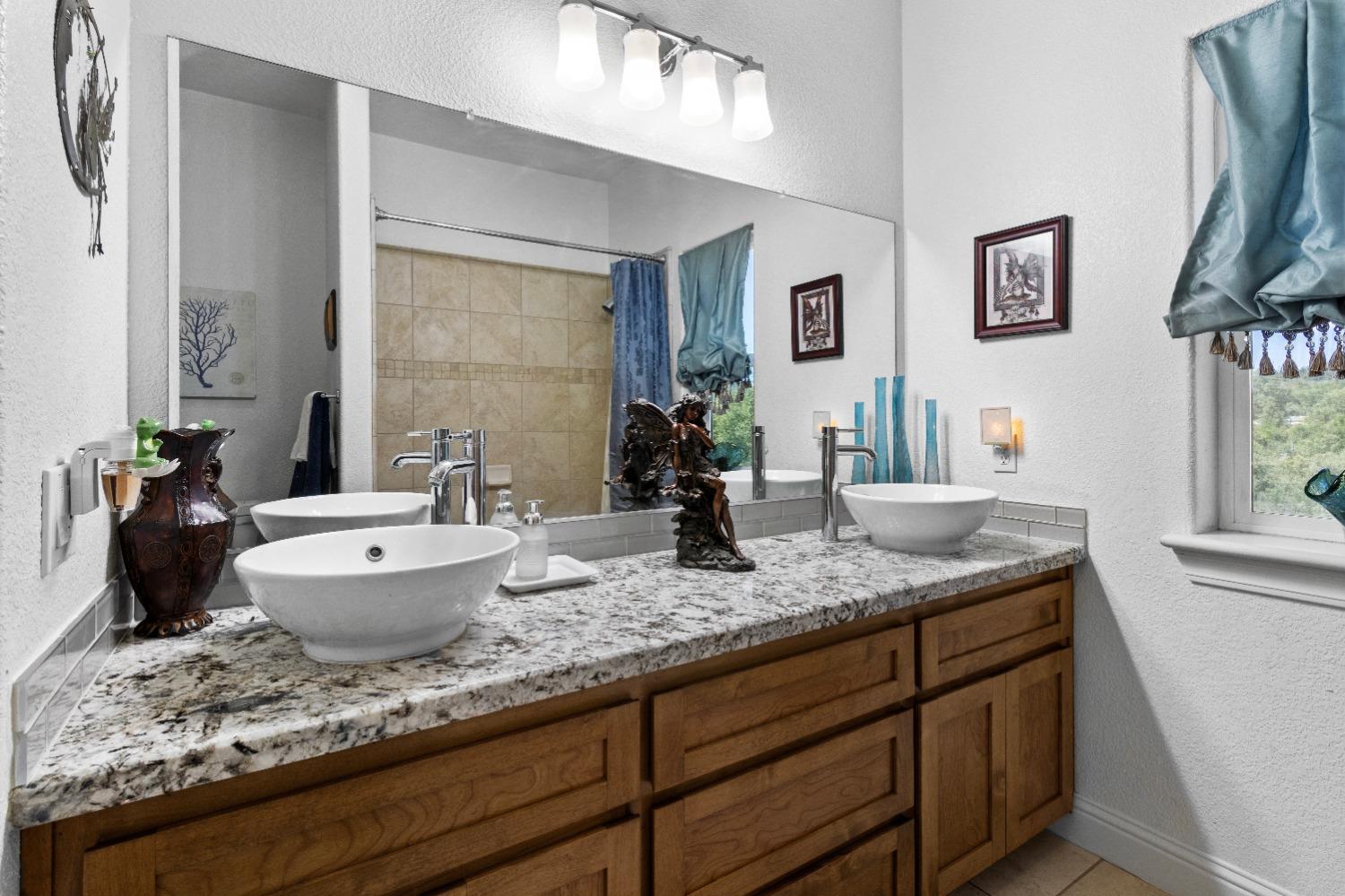 Detail Gallery Image 21 of 44 For 9593 Quail Meadow Ln, Oregon House,  CA 95962 - 3 Beds | 2 Baths