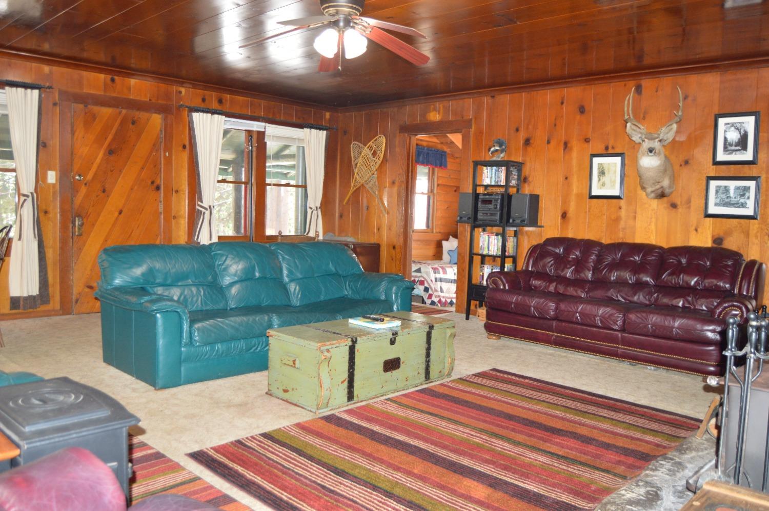Detail Gallery Image 5 of 34 For 26156 Long Barn Rd, Long Barn,  CA 95335 - 5 Beds | 1/1 Baths