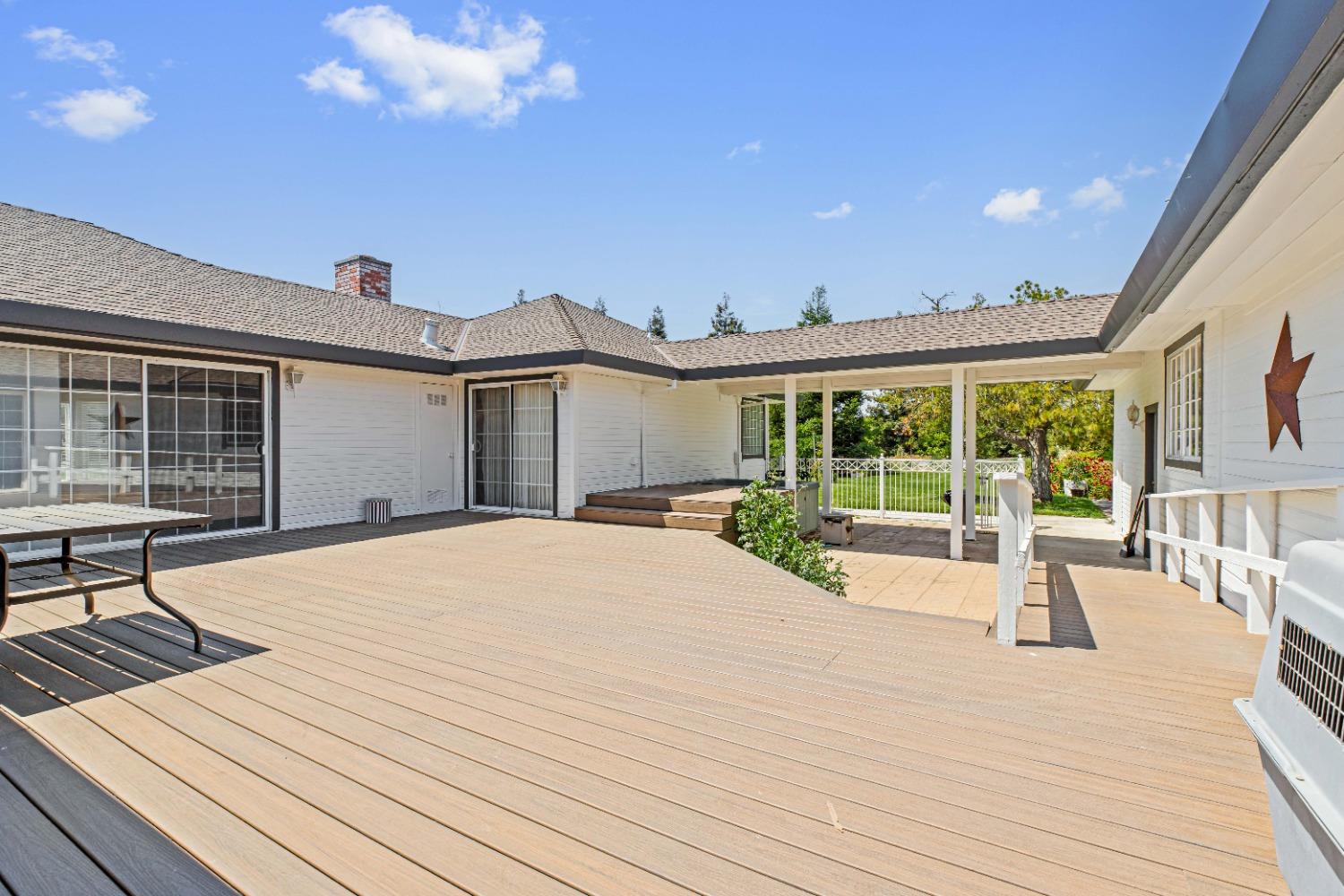 Detail Gallery Image 47 of 68 For 21299 E Highway 4, Stockton,  CA 95215 - 5 Beds | 4/1 Baths