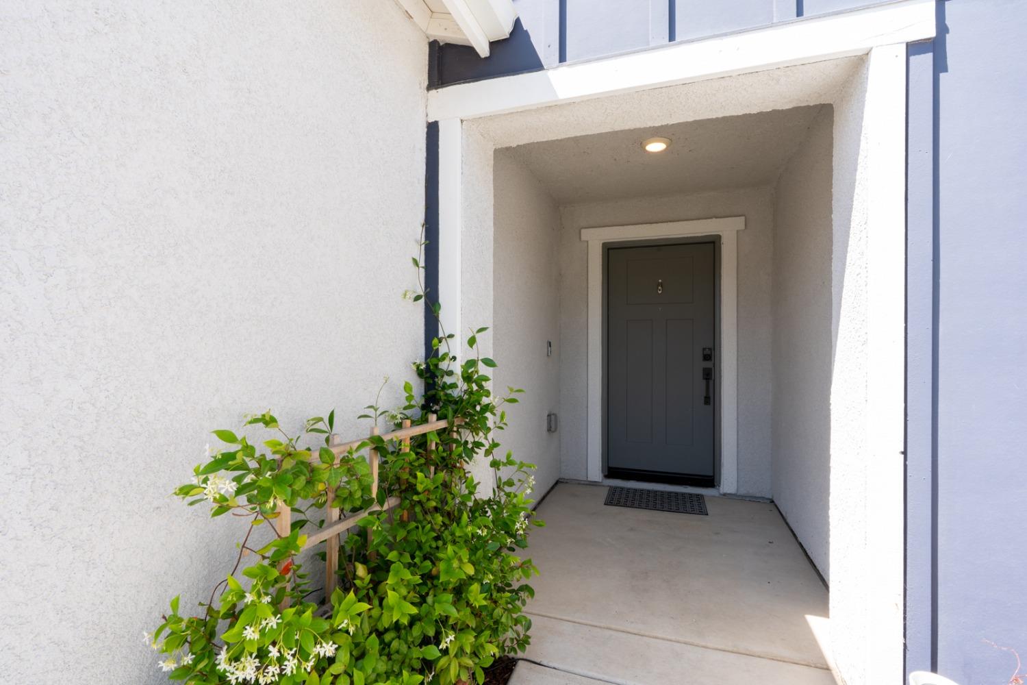 Detail Gallery Image 8 of 48 For 627 Suzanne Dr, Merced,  CA 95348 - 4 Beds | 2 Baths
