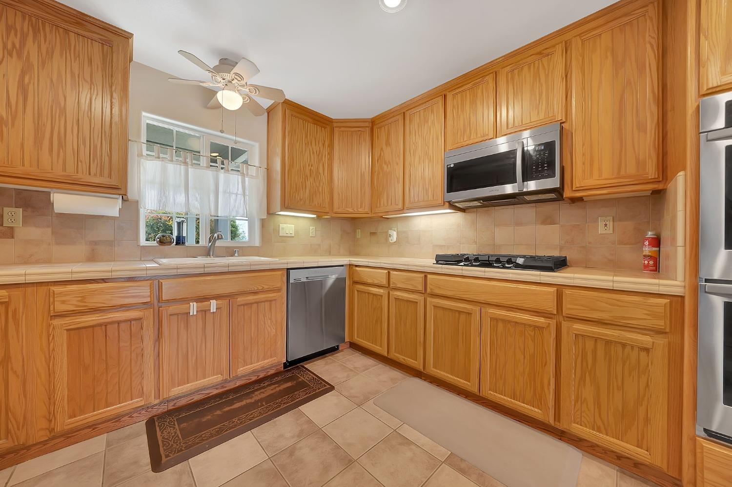 Detail Gallery Image 24 of 79 For 102 Brandy Ct, Valley Springs,  CA 95252 - 3 Beds | 2/1 Baths