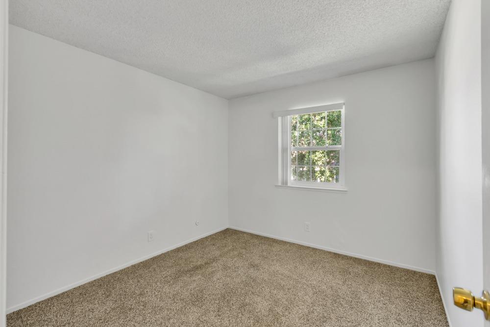 Detail Gallery Image 28 of 57 For 4020 Knoll Top Ct, Carmichael,  CA 95608 - 3 Beds | 1/1 Baths