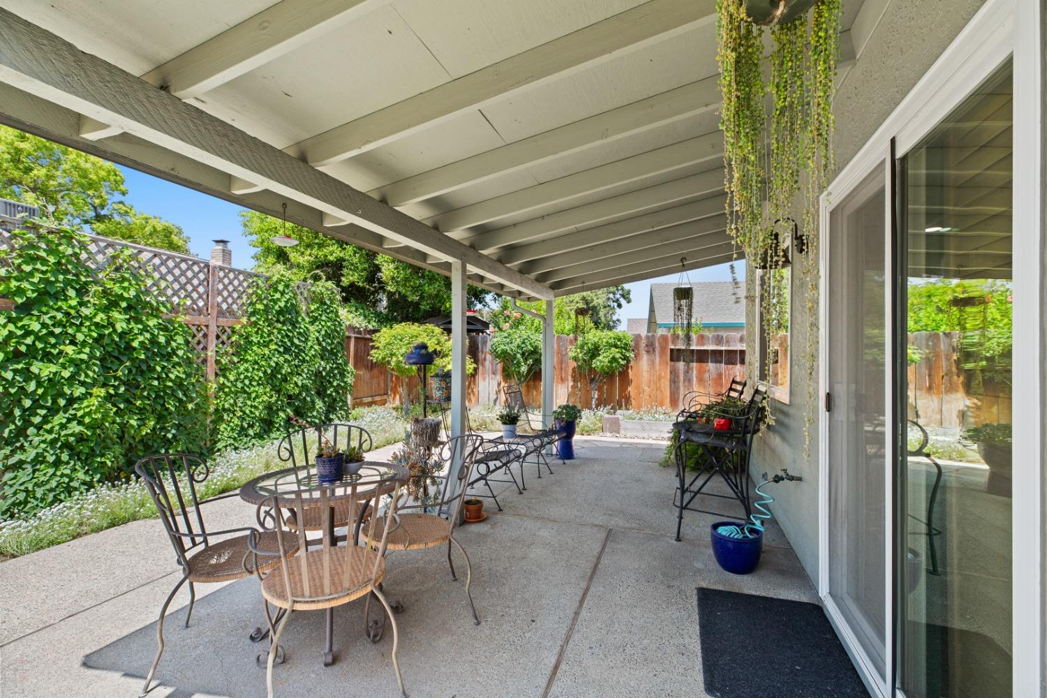 Detail Gallery Image 31 of 36 For 14535 Arapaho Way, Manteca,  CA 95336 - 3 Beds | 2 Baths