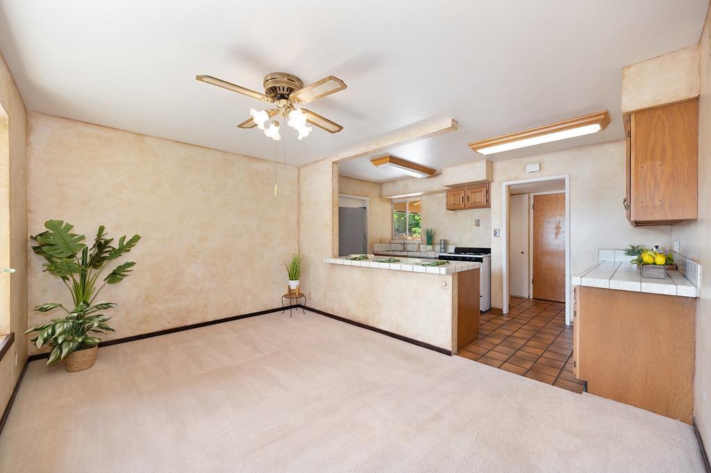 Detail Gallery Image 11 of 38 For 8005 Livorna Way, Fair Oaks,  CA 95628 - 4 Beds | 2 Baths