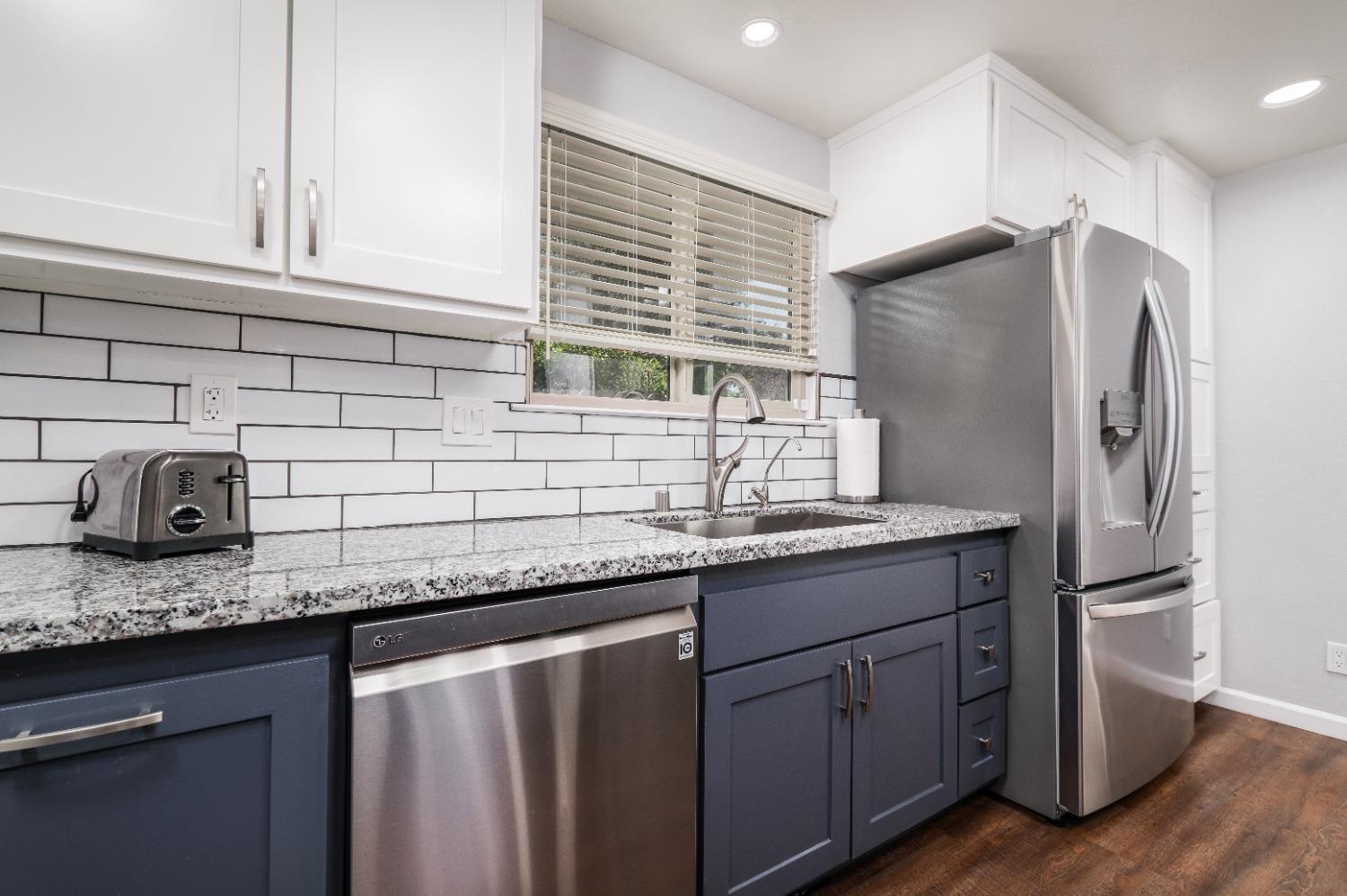 Detail Gallery Image 22 of 61 For 11078 Autumnwind Ln, Rancho Cordova,  CA 95670 - 3 Beds | 2 Baths