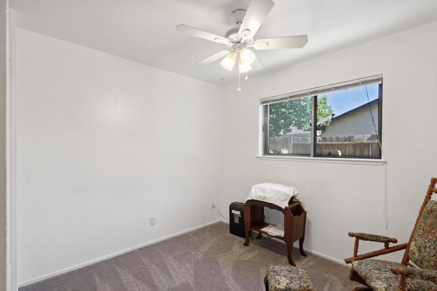 Detail Gallery Image 22 of 32 For 7463 Versailles Way, Sacramento,  CA 95842 - 3 Beds | 2 Baths