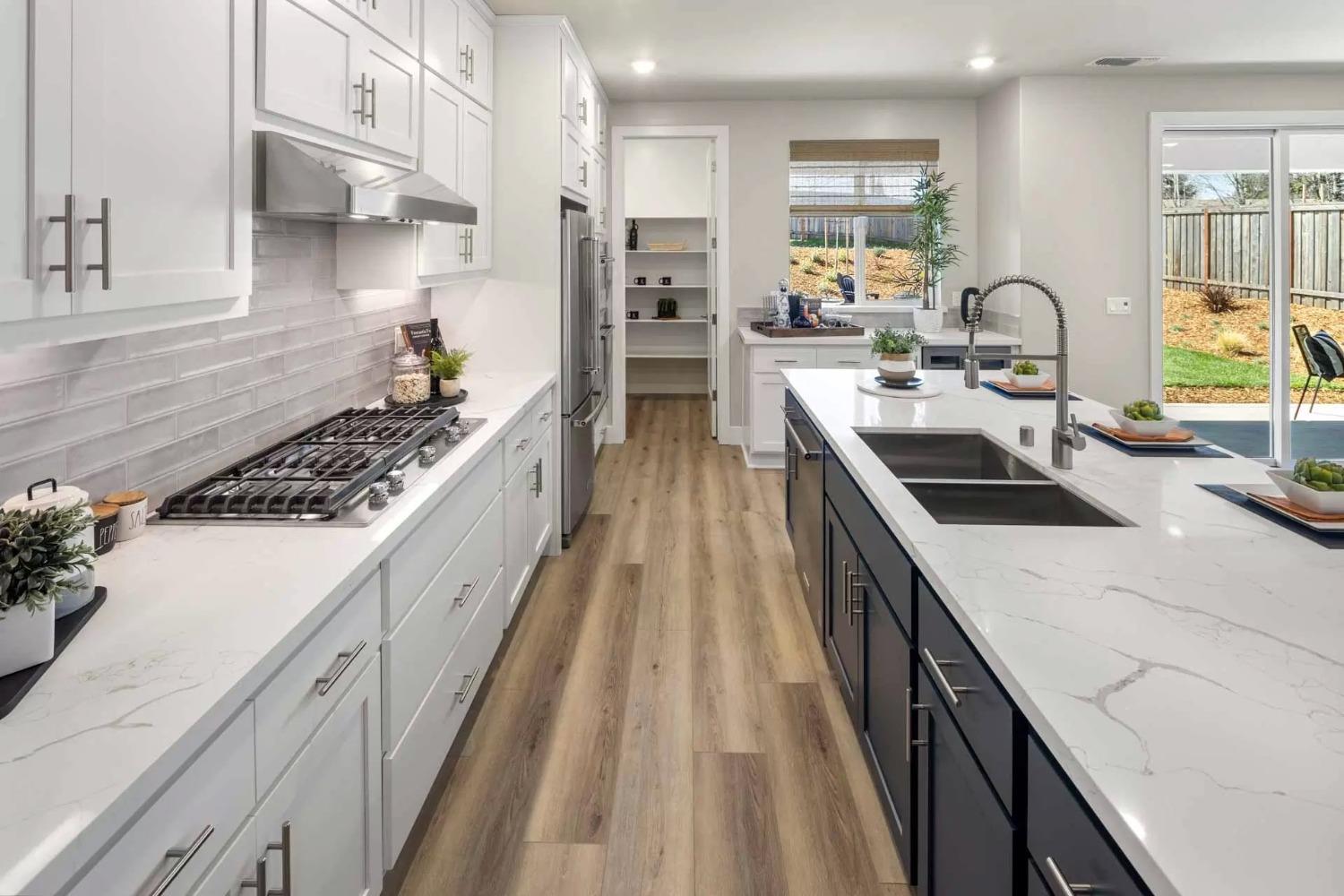 Detail Gallery Image 16 of 54 For 2500 Bramble Ct, Auburn,  CA 95603 - 3 Beds | 2/1 Baths