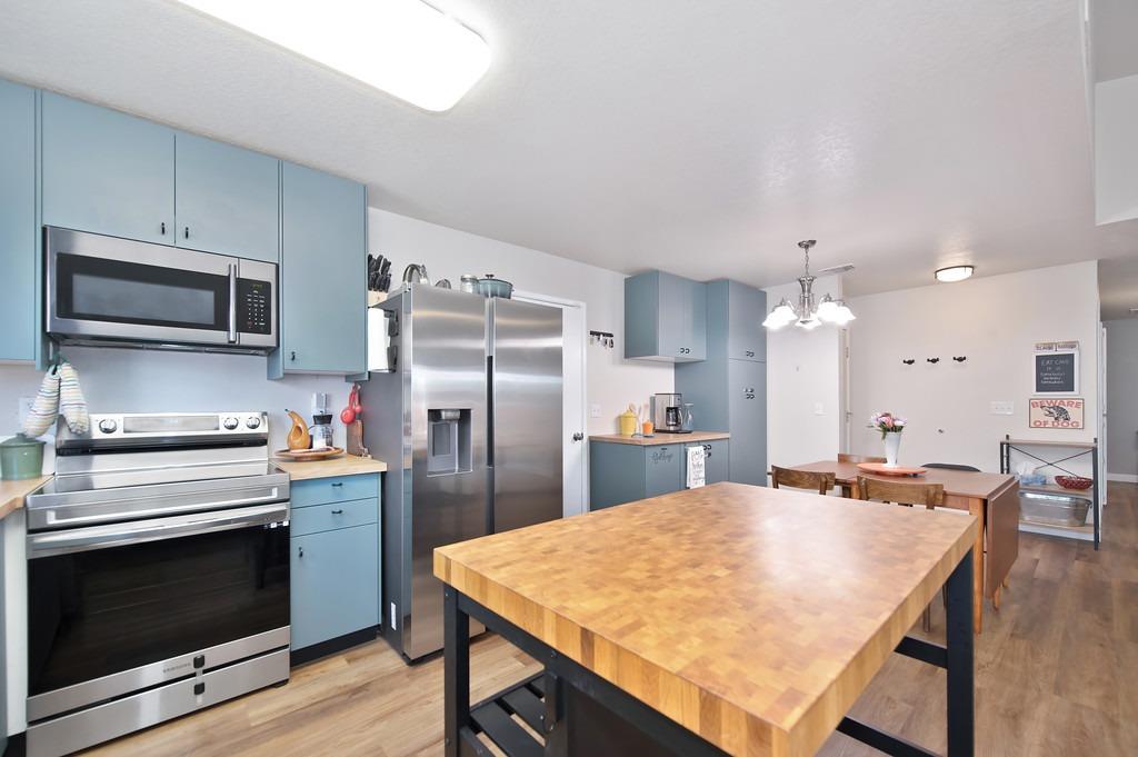 Detail Gallery Image 11 of 38 For 3535 Hiawatha Way, Antelope,  CA 95843 - 3 Beds | 2 Baths