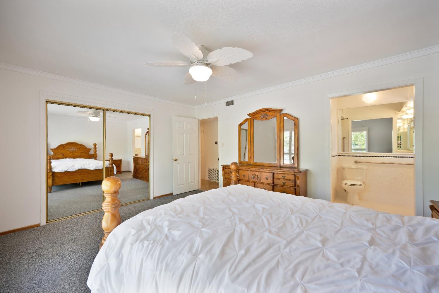Detail Gallery Image 30 of 75 For 6207 Rampart Dr, Carmichael,  CA 95608 - 4 Beds | 3 Baths