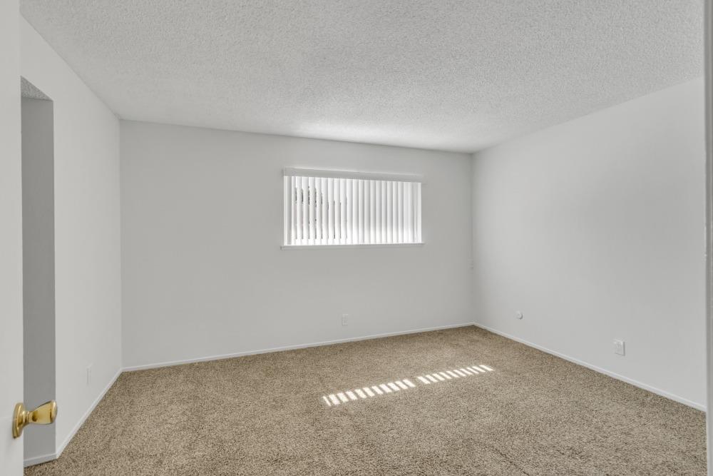Detail Gallery Image 36 of 57 For 4020 Knoll Top Ct, Carmichael,  CA 95608 - 3 Beds | 1/1 Baths