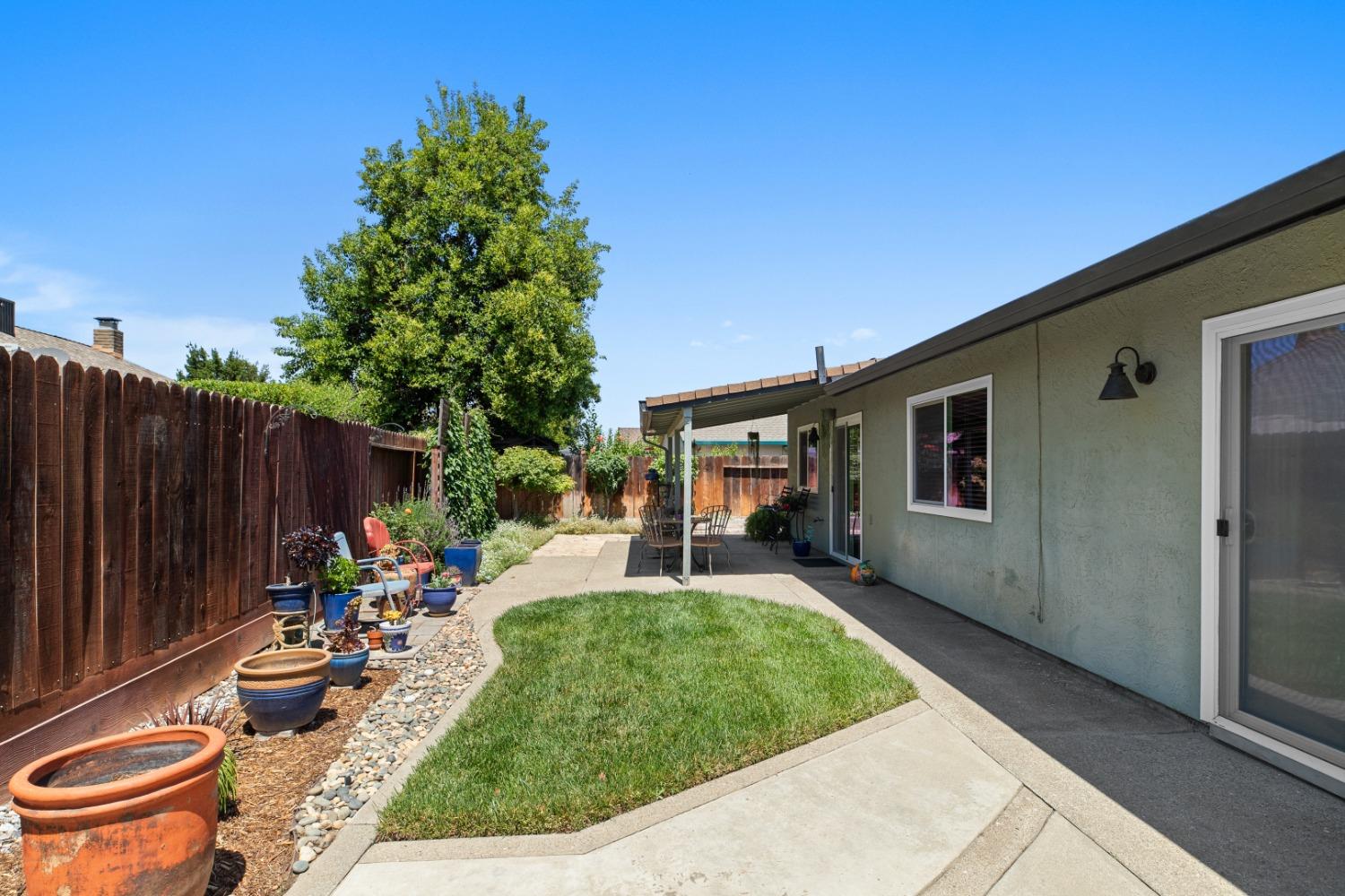 Detail Gallery Image 29 of 36 For 14535 Arapaho Way, Manteca,  CA 95336 - 3 Beds | 2 Baths