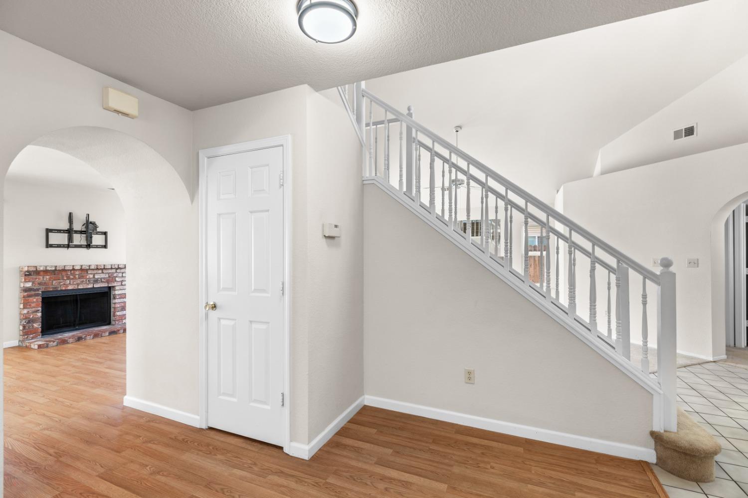 Detail Gallery Image 17 of 34 For 1430 Harvest Ln, Tracy,  CA 95376 - 5 Beds | 3 Baths