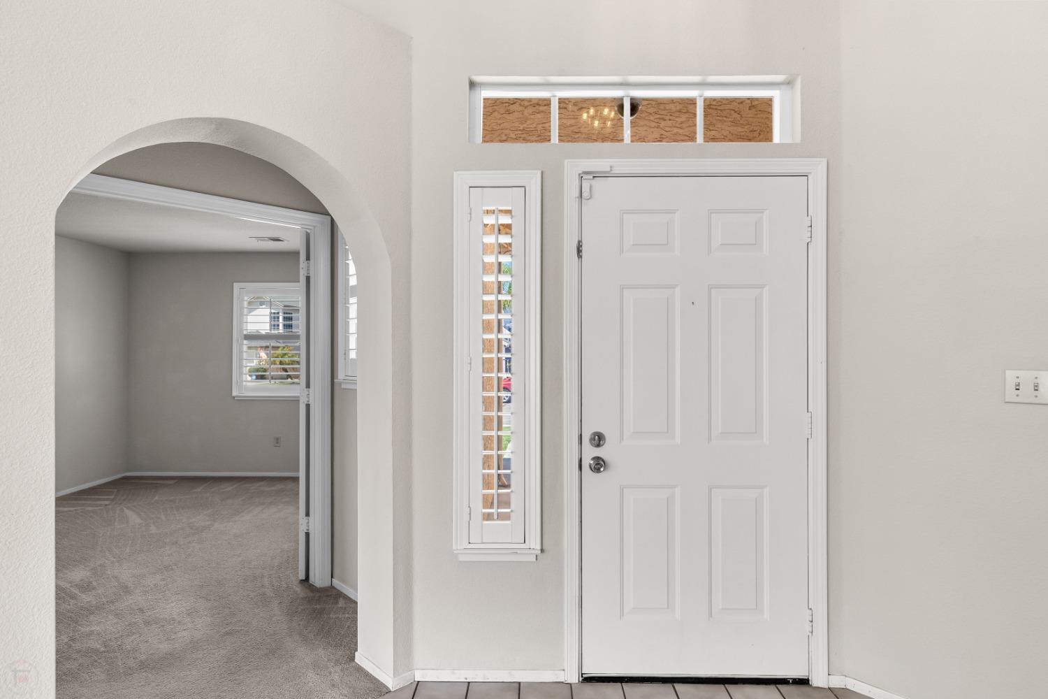 Detail Gallery Image 6 of 34 For 1430 Harvest Ln, Tracy,  CA 95376 - 5 Beds | 3 Baths