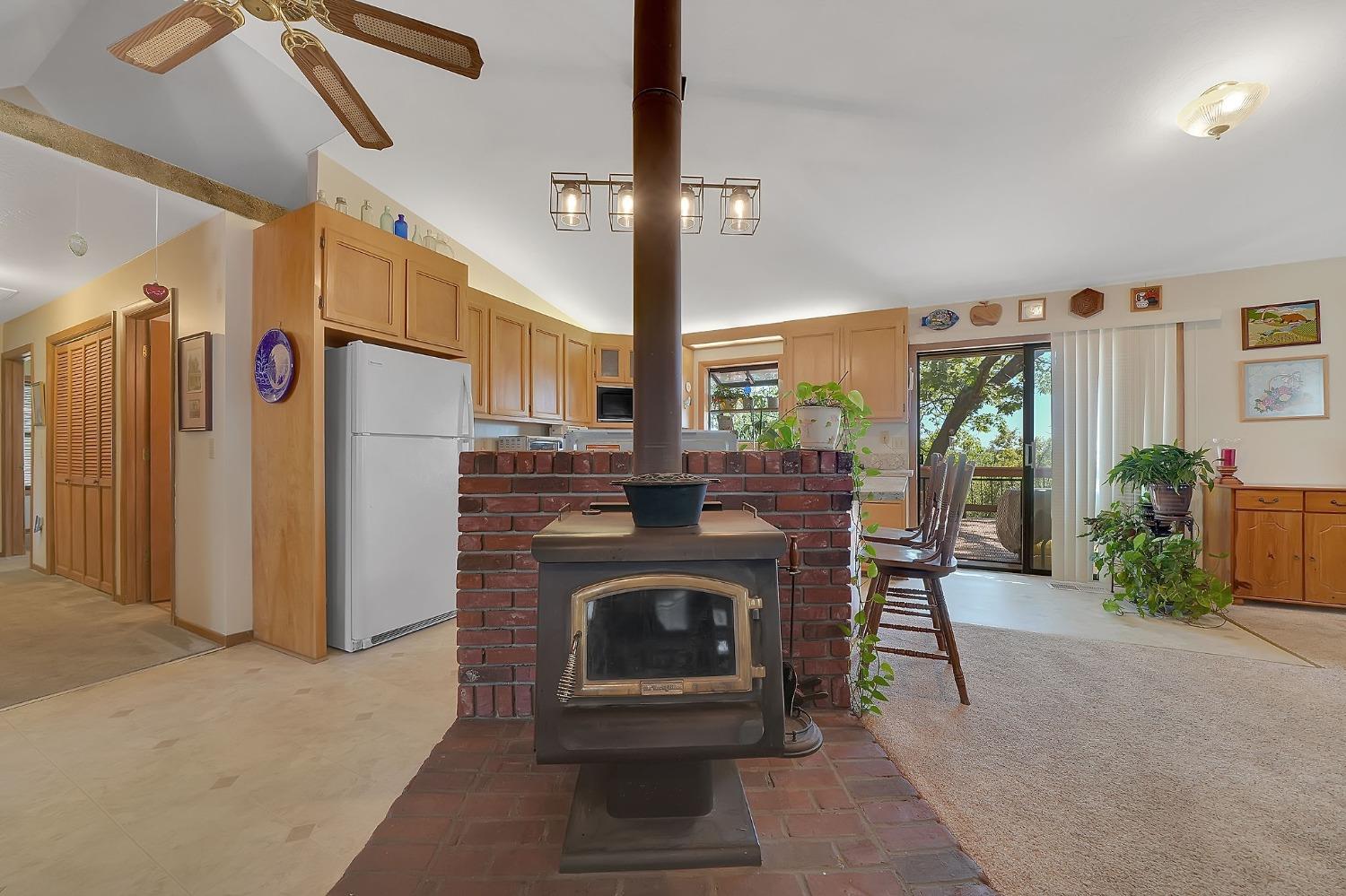 Detail Gallery Image 45 of 73 For 13771 West Ct, Pine Grove,  CA 95665 - 3 Beds | 2 Baths
