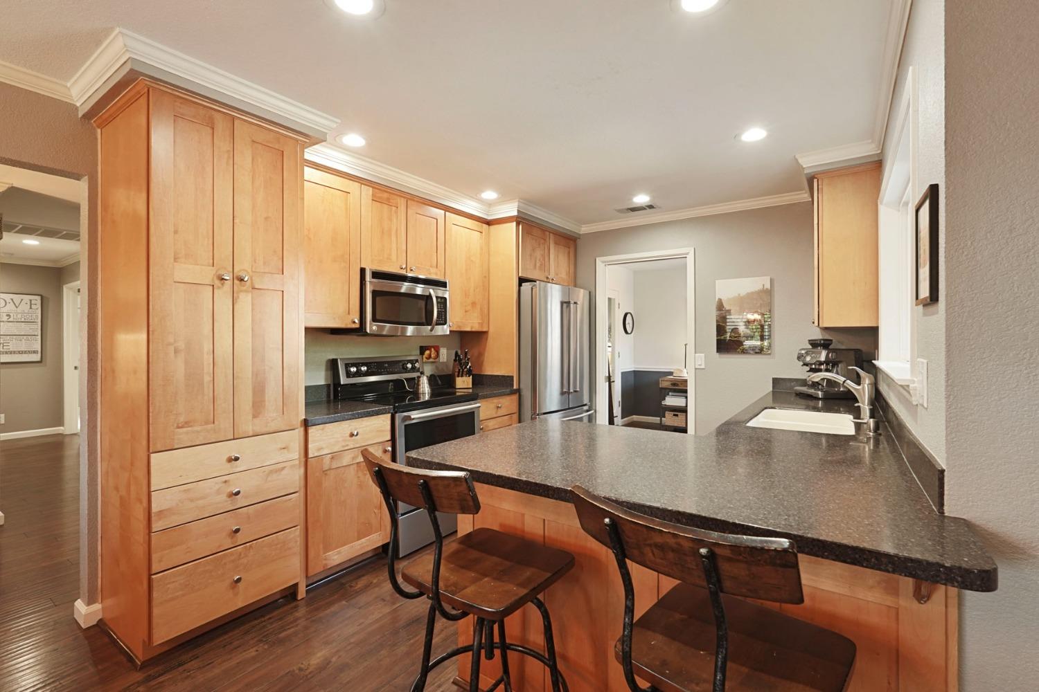 Detail Gallery Image 16 of 37 For 2235 Starr Dr, Lodi,  CA 95242 - 3 Beds | 2 Baths