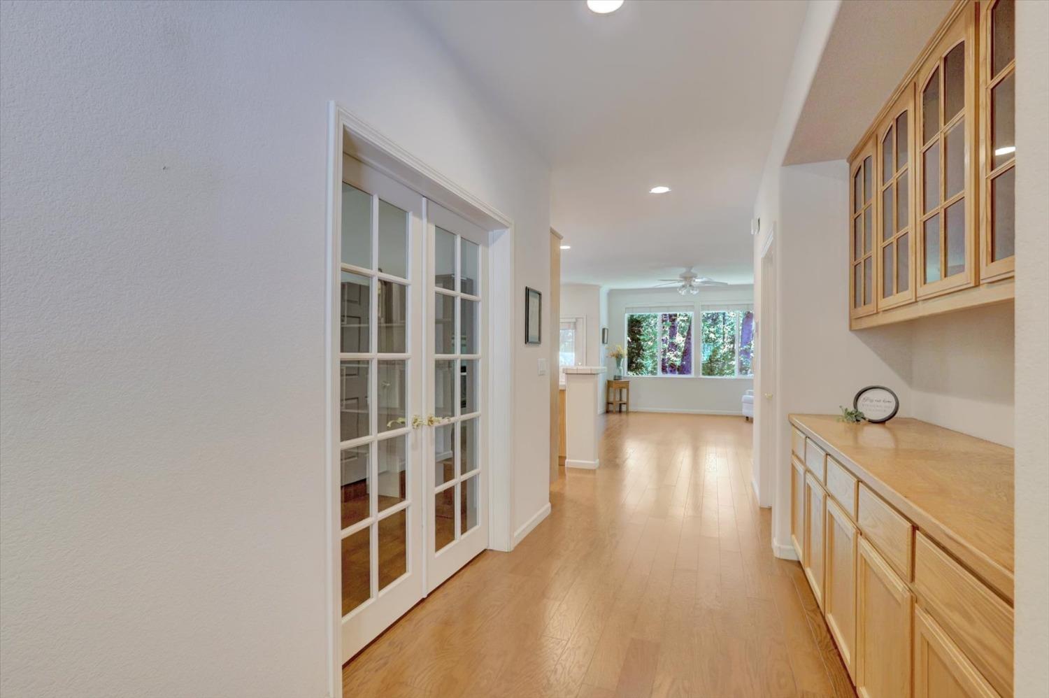 Detail Gallery Image 8 of 66 For 142 Sparrow Cir, Grass Valley,  CA 95945 - 2 Beds | 2 Baths