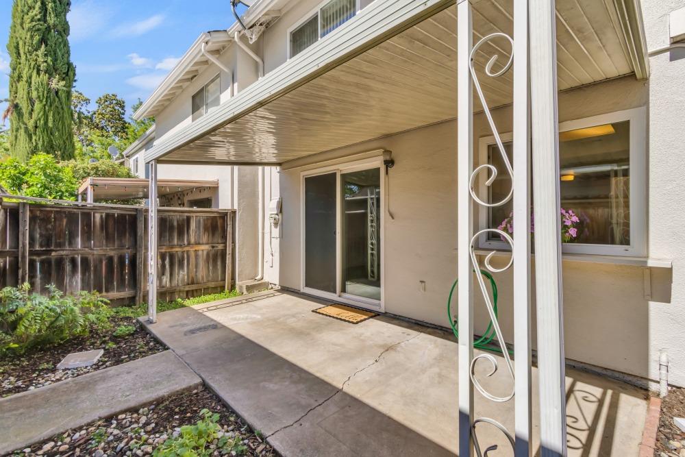 Detail Gallery Image 41 of 57 For 4020 Knoll Top Ct, Carmichael,  CA 95608 - 3 Beds | 1/1 Baths