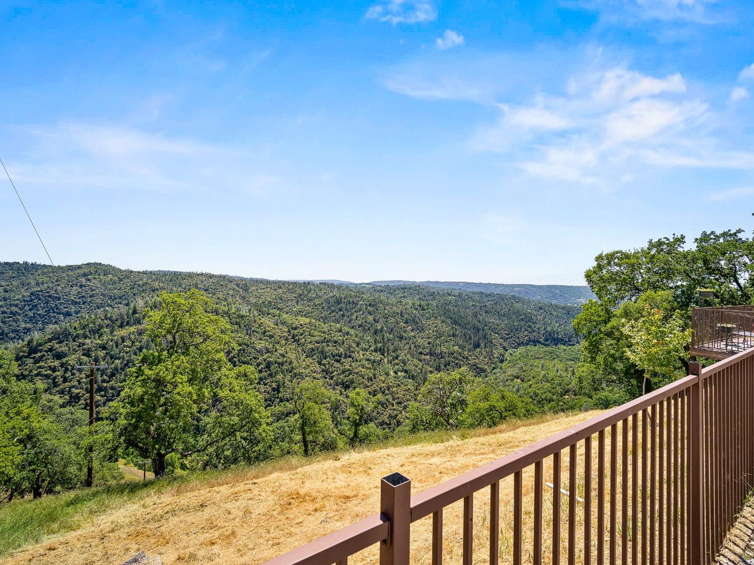 Detail Gallery Image 12 of 40 For 6801 Sagittarius Rd, Placerville,  CA 95667 - 3 Beds | 2/1 Baths
