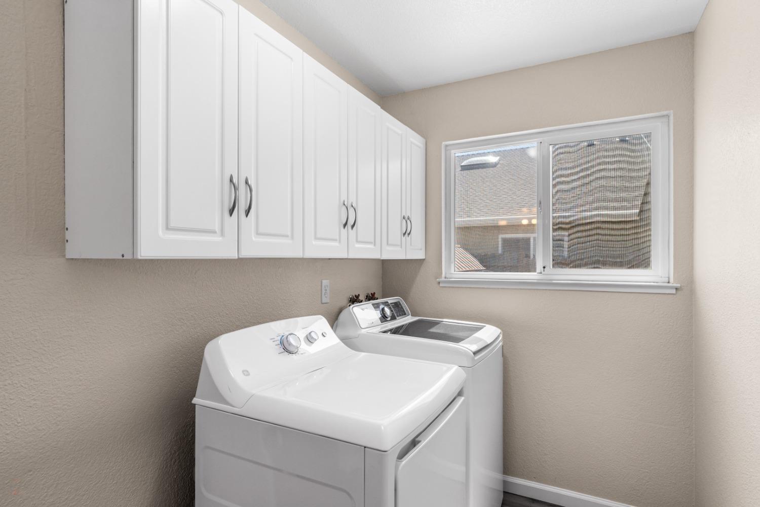 Detail Gallery Image 27 of 49 For 1340 Renown Dr, Tracy,  CA 95376 - 4 Beds | 2/1 Baths