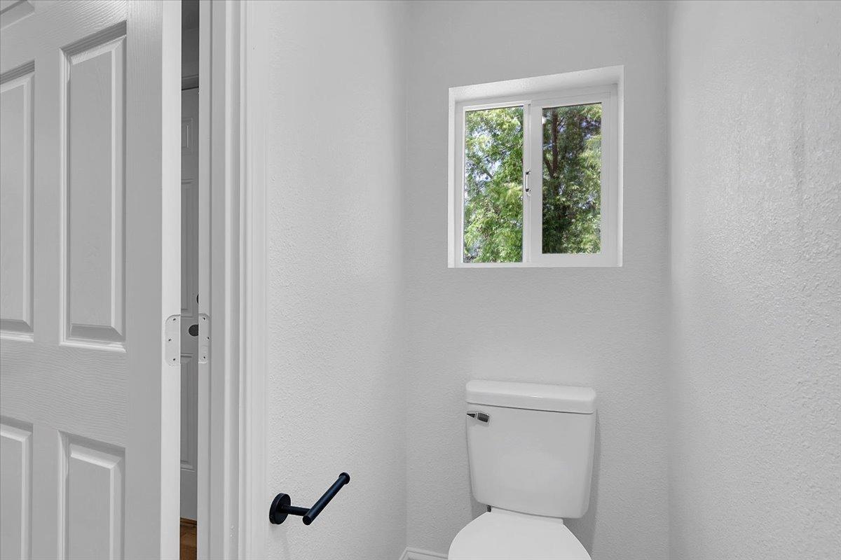 Detail Gallery Image 13 of 58 For 2614 Palm Street, Sutter,  CA 95982 - 3 Beds | 2/1 Baths