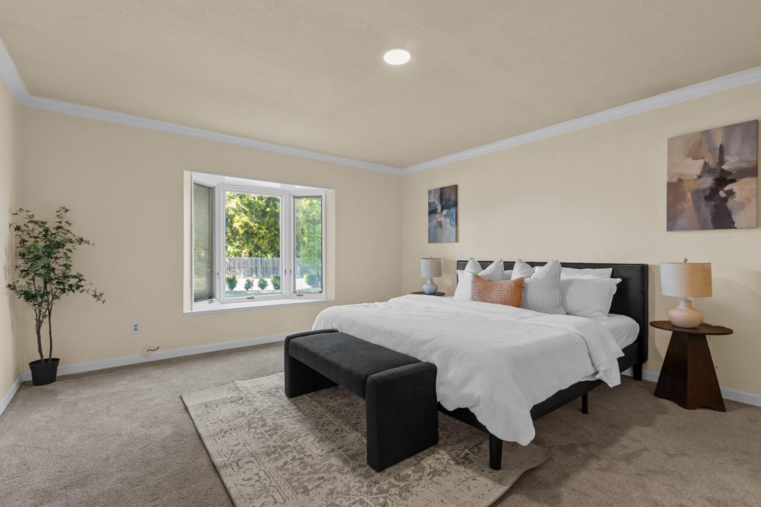 Detail Gallery Image 13 of 59 For 3800 Winona Way, North Highlands,  CA 95660 - 5 Beds | 3 Baths