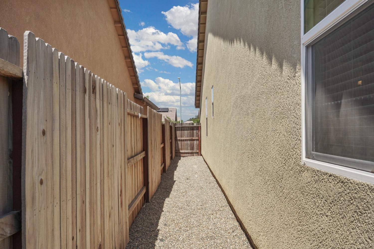 Detail Gallery Image 47 of 53 For 718 Lippi St, Galt,  CA 95632 - 3 Beds | 2 Baths
