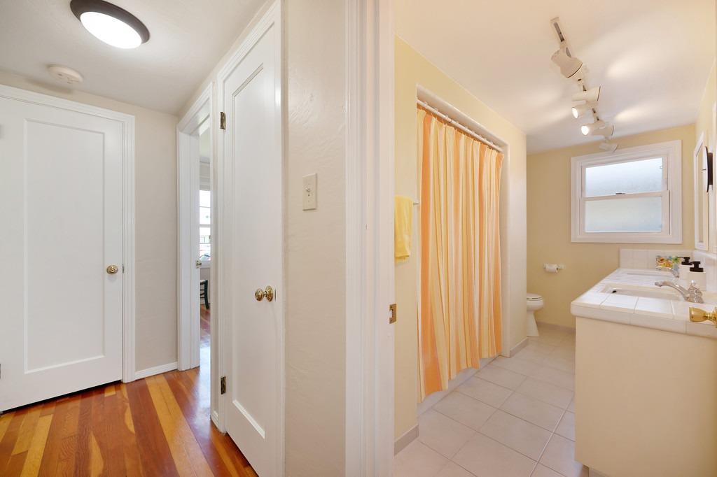 Detail Gallery Image 29 of 80 For 2901 61st St, Sacramento,  CA 95817 - 3 Beds | 1/1 Baths