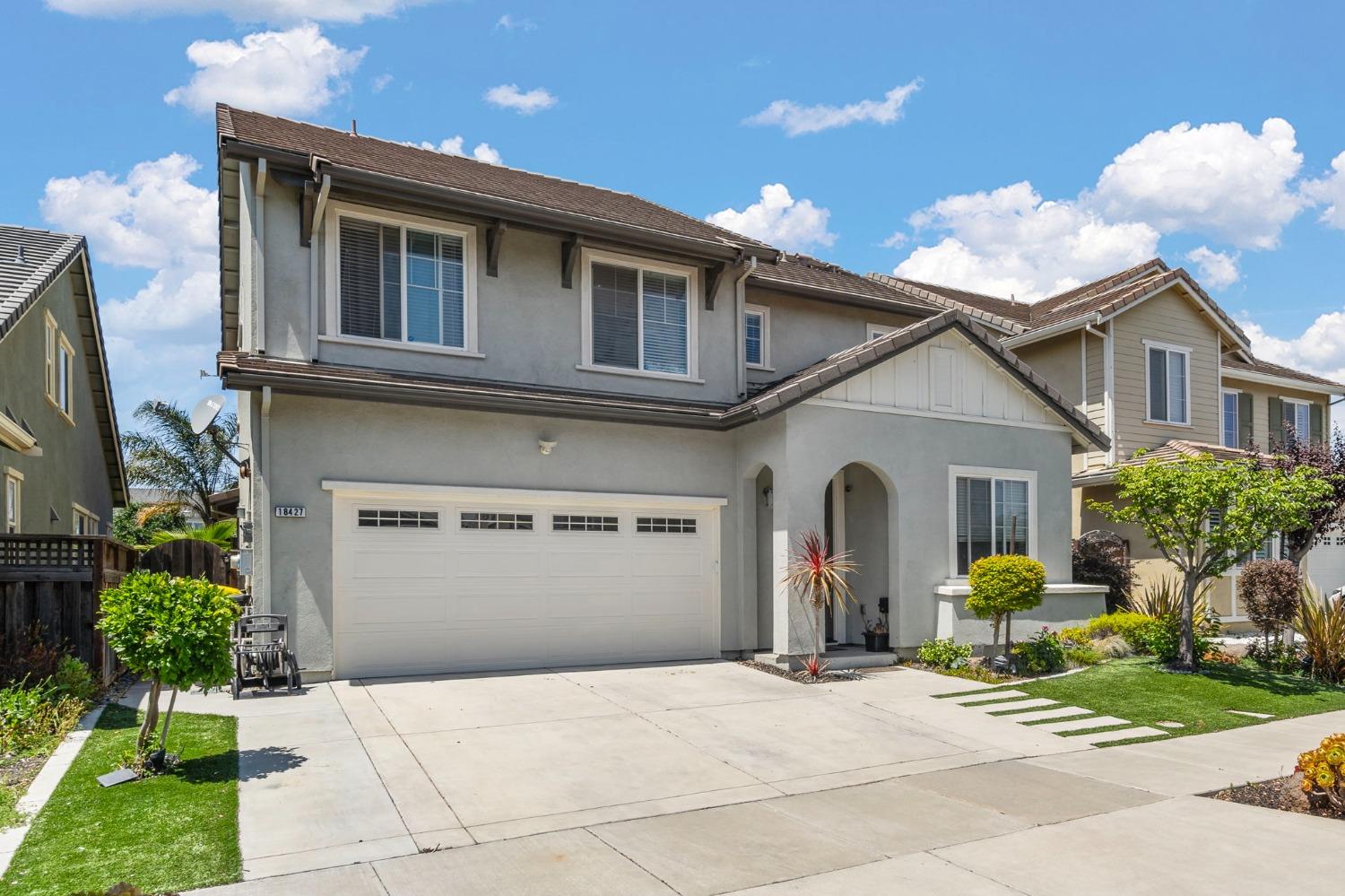 Detail Gallery Image 4 of 56 For 18427 Pilot Ct, Lathrop,  CA 95330 - 4 Beds | 3 Baths