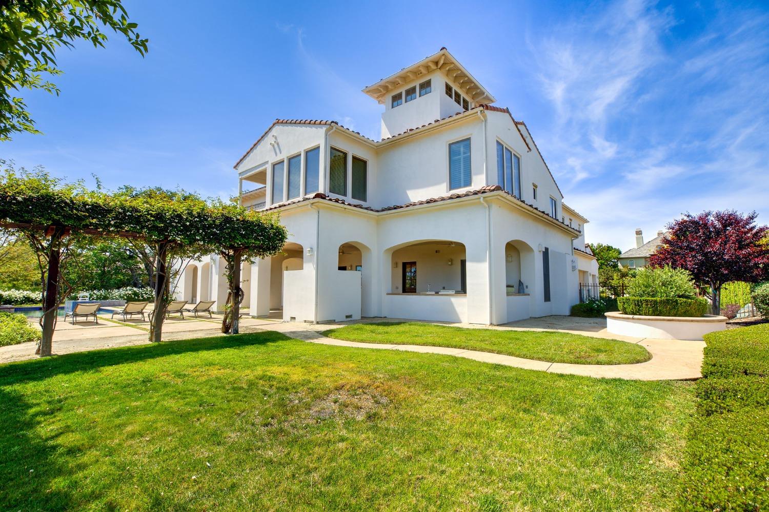 Detail Gallery Image 9 of 72 For 3432 Vista De Madera, Lincoln,  CA 95648 - 5 Beds | 5/1 Baths