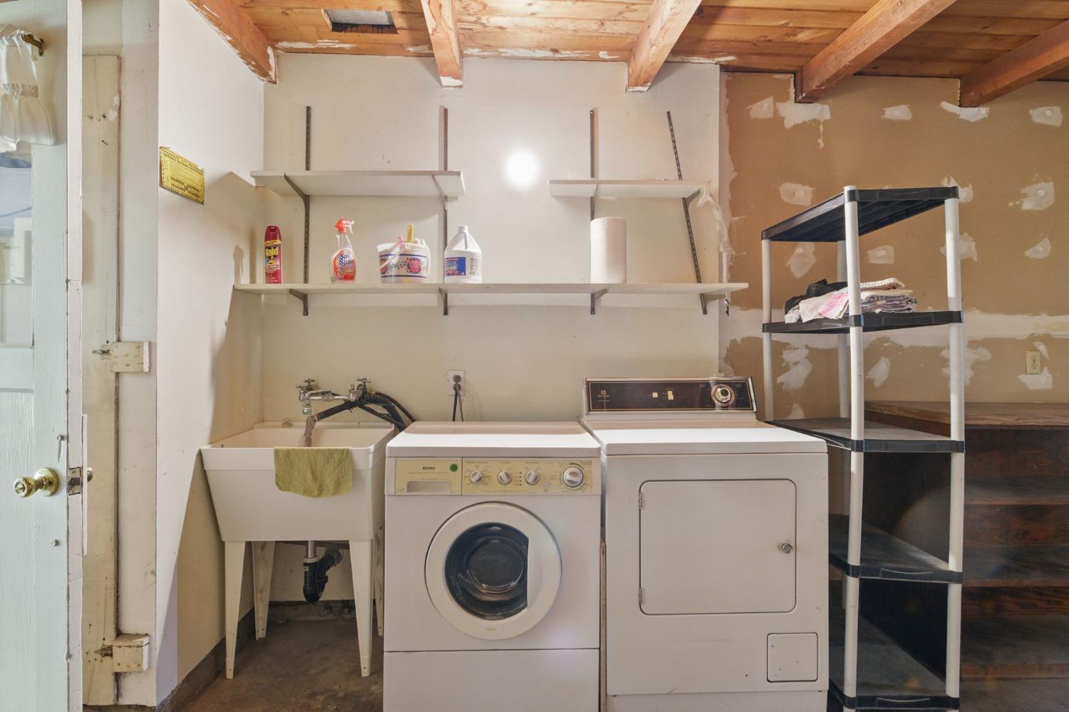 Detail Gallery Image 31 of 41 For 5925 Garibaldi St, Sacramento,  CA 95824 - 3 Beds | 1 Baths