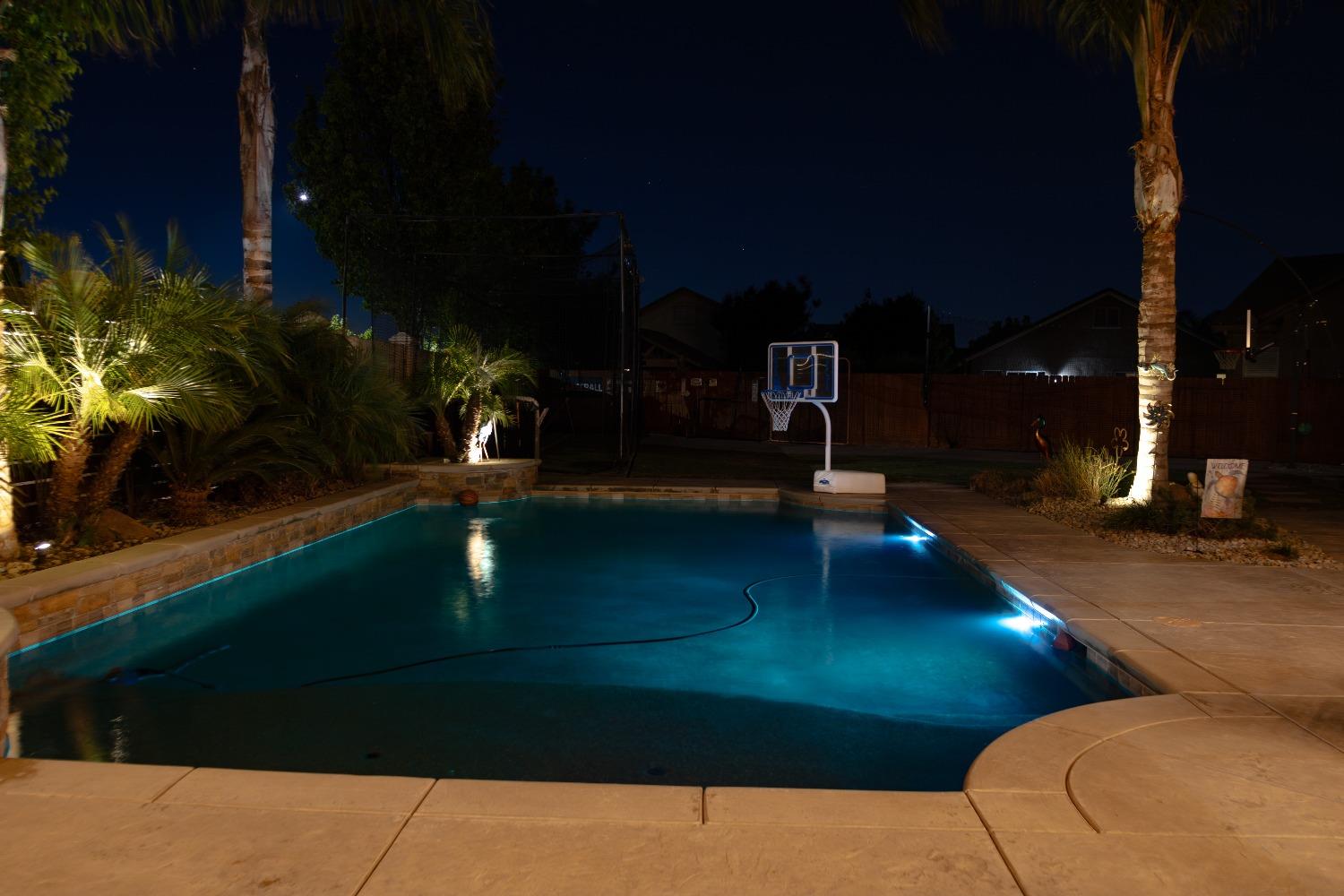 Detail Gallery Image 24 of 39 For 1731 Crystal Ct, Los Banos,  CA 93635 - 4 Beds | 2 Baths