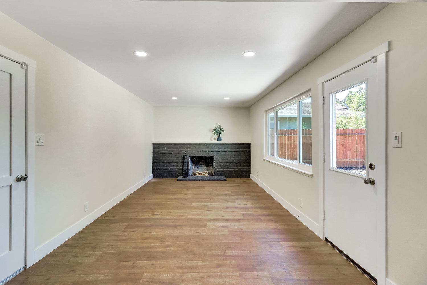 Detail Gallery Image 16 of 37 For 6004 Westbrook Dr, Citrus Heights,  CA 95621 - 3 Beds | 2 Baths