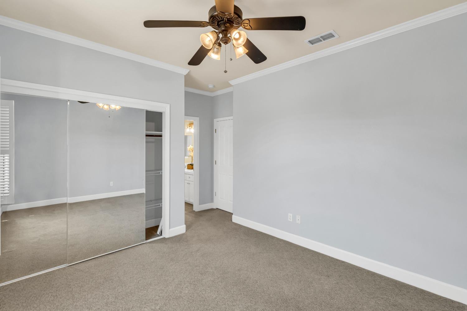 Detail Gallery Image 46 of 94 For 6600 Caprezzo Way, Elk Grove,  CA 95757 - 5 Beds | 4/1 Baths