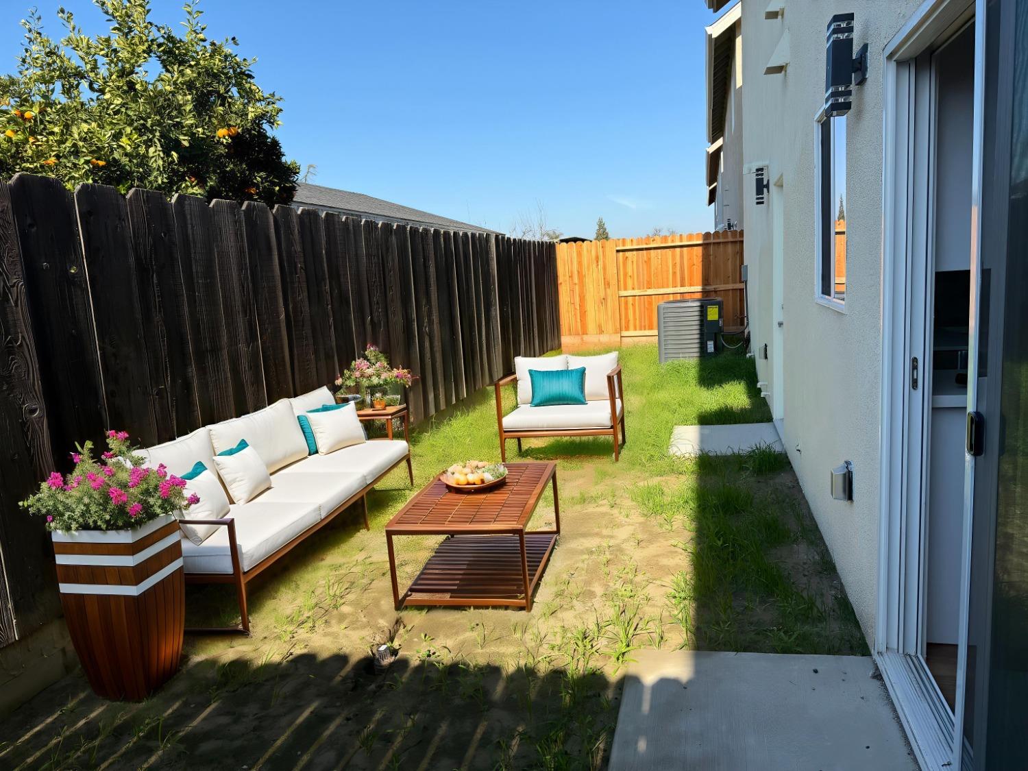 Detail Gallery Image 26 of 26 For 571 Jason Dr, Turlock,  CA 95380 - 3 Beds | 2/1 Baths