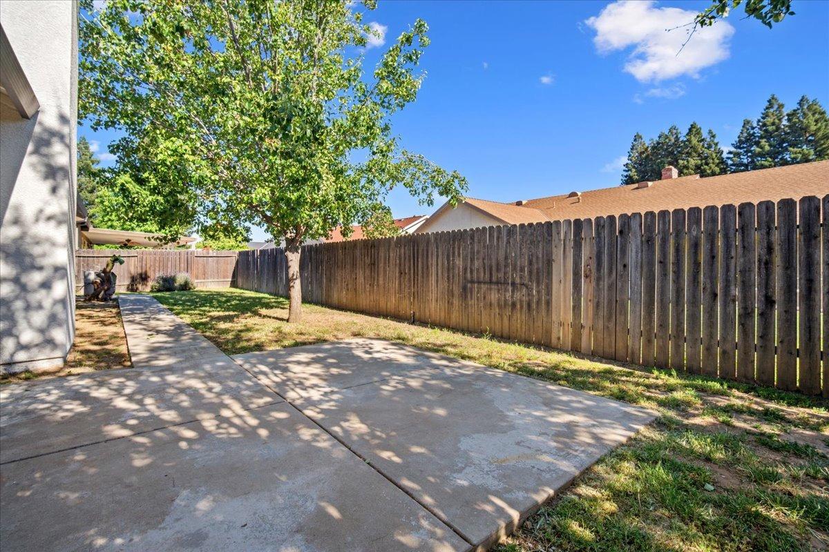 Detail Gallery Image 38 of 45 For 1128 Skyline Dr, Yuba City,  CA 95991 - 4 Beds | 2 Baths