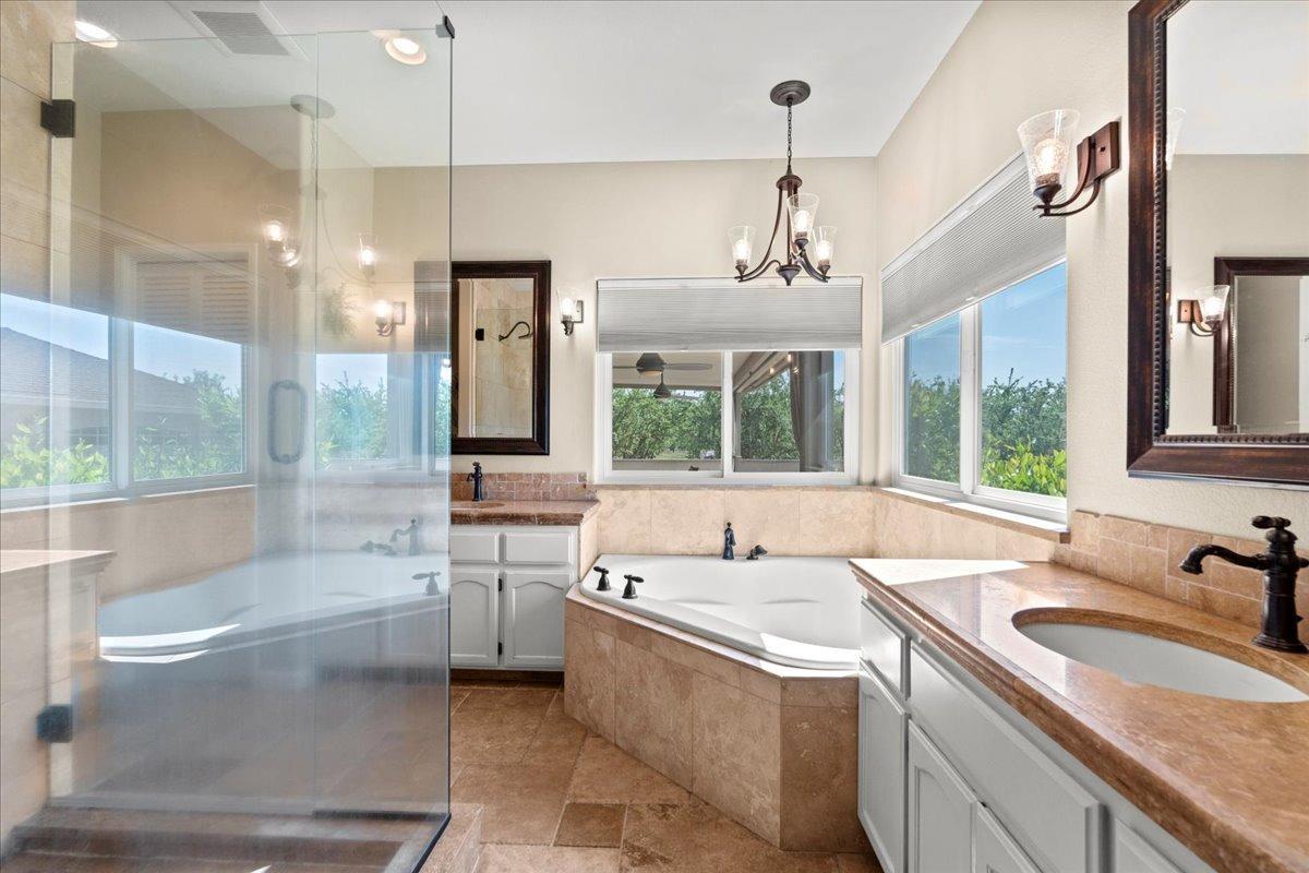 Detail Gallery Image 18 of 39 For 4001 S Sperry Rd, Denair,  CA 95316 - 3 Beds | 3 Baths