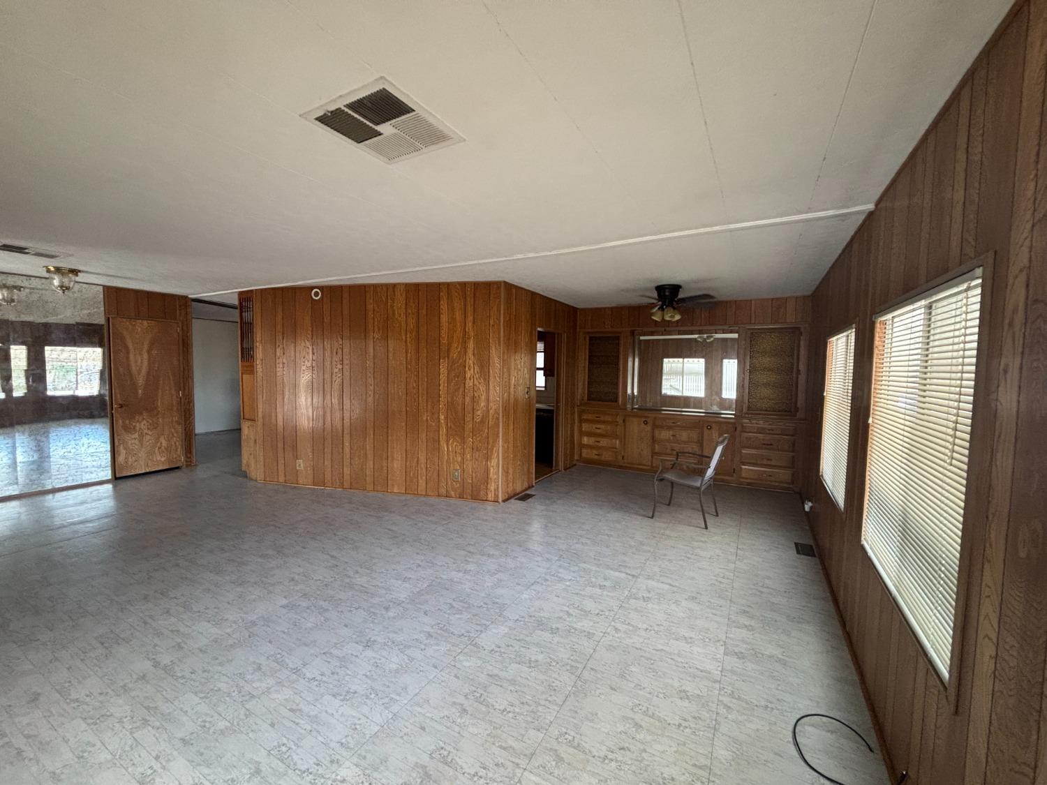 Detail Gallery Image 12 of 33 For 10780 N N Hwy  99 6, Morada,  CA 95212 - 2 Beds | 2 Baths