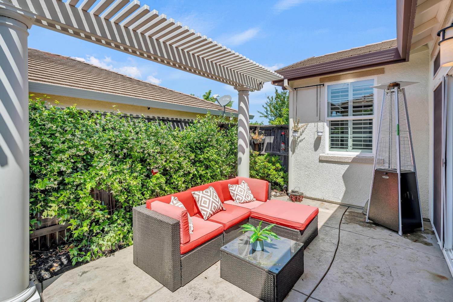Stageline Circle, Rocklin, California image 17
