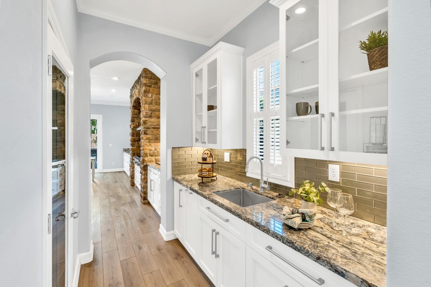 Detail Gallery Image 24 of 94 For 6600 Caprezzo Way, Elk Grove,  CA 95757 - 5 Beds | 4/1 Baths