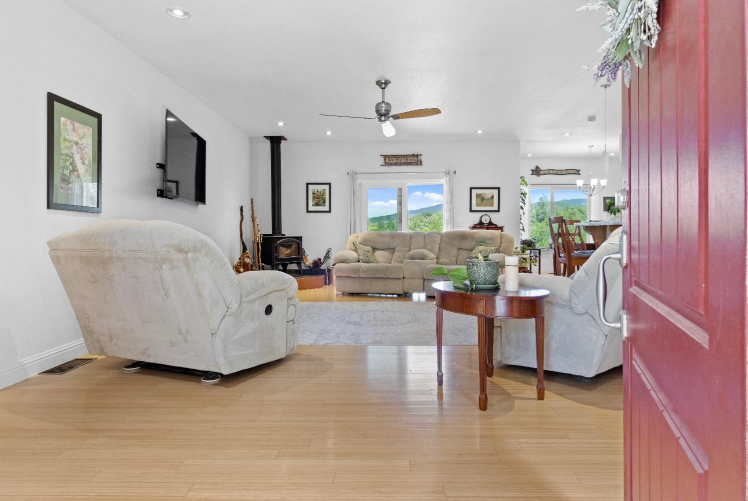 Detail Gallery Image 17 of 44 For 9593 Quail Meadow Ln, Oregon House,  CA 95962 - 3 Beds | 2 Baths