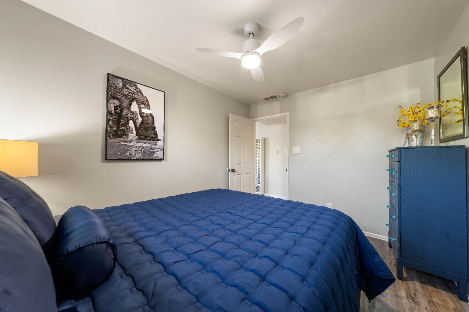 Detail Gallery Image 17 of 51 For 5904 40th St, Sacramento,  CA 95824 - – Beds | – Baths