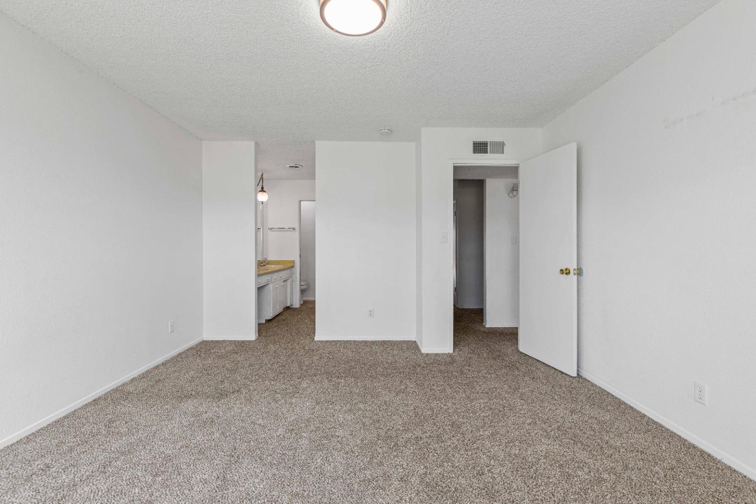 Detail Gallery Image 16 of 33 For 2630 Parkway, Ceres,  CA 95307 - 3 Beds | 2 Baths