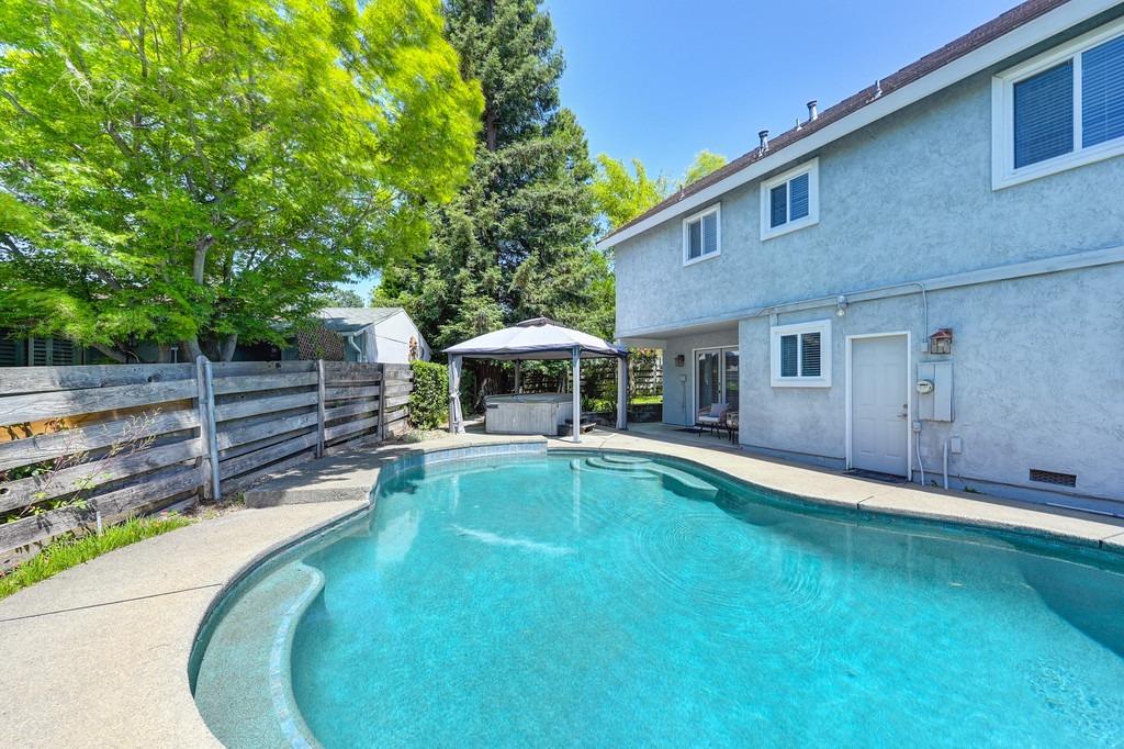 Detail Gallery Image 43 of 44 For 4156 Dena Way, Sacramento,  CA 95821 - 3 Beds | 2/1 Baths