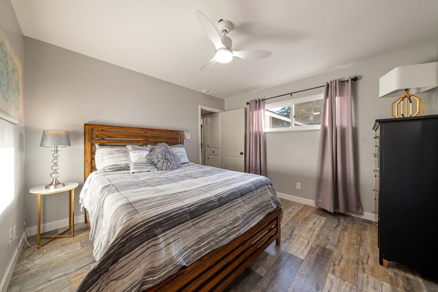 Detail Gallery Image 21 of 51 For 5904 40th St, Sacramento,  CA 95824 - – Beds | – Baths