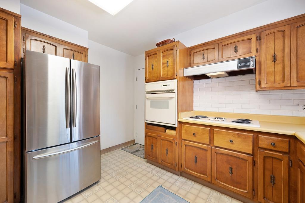 Detail Gallery Image 21 of 34 For 5328 Kenneth Ave, Carmichael,  CA 95608 - 3 Beds | 2 Baths