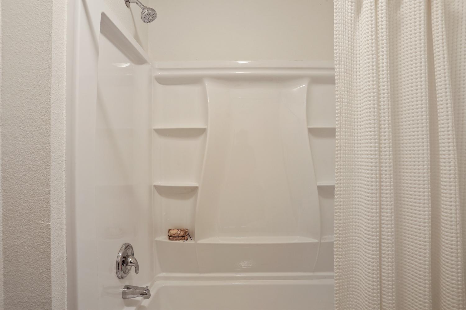 Detail Gallery Image 19 of 25 For 11 E 1st St, Tracy,  CA 95376 - 2 Beds | 1 Baths
