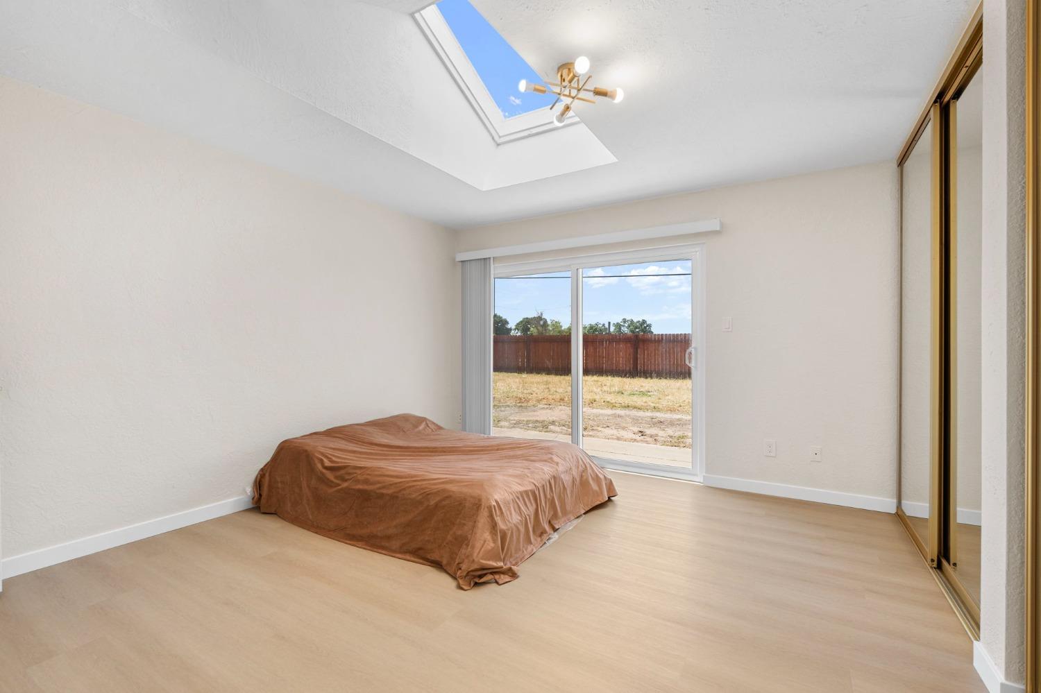Detail Gallery Image 32 of 45 For 216 Jubilee Way, Rio Linda,  CA 95673 - 3 Beds | 2 Baths