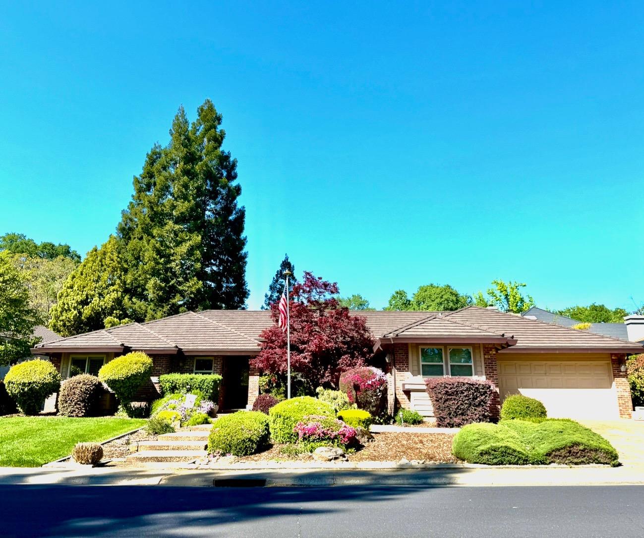 Detail Gallery Image 1 of 56 For 14704 Guadalupe Dr, Rancho Murieta,  CA 95683 - 4 Beds | 3 Baths